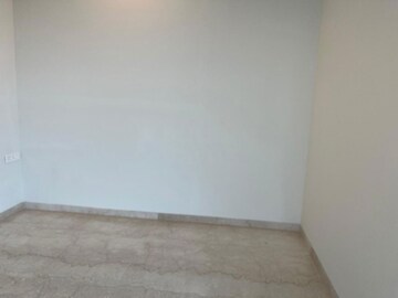 Study Room in 2 BHK Apartment at Piramal Mahalaxmi, Mahalaxmi – for Rent