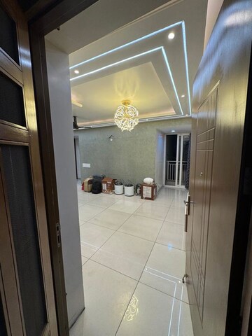 Bathroom in 4 BHK Apartment at Pir Machalla – for Rent