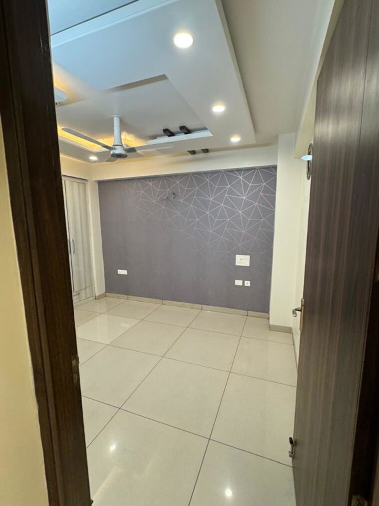 Bathroom, pir machalla 4 Bedroom 2800 Sq.Ft. Apartment In Pir Machalla Zirakpur 10015295