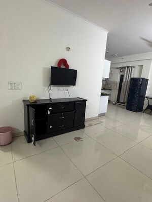 Furnished Amenities in 3 BHK Apartment at Saya Zion, Sector 4 Greater Noida – for Rent