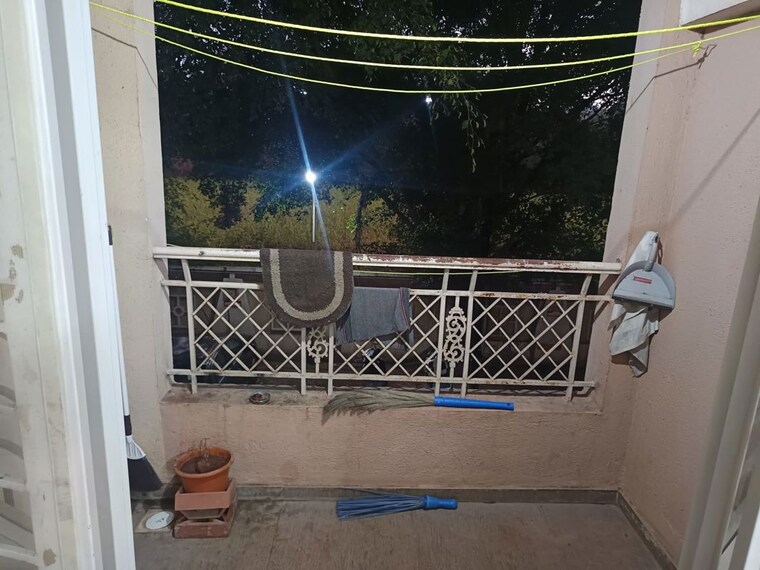 Balcony, gk-rose-icon 2 Bedroom 850 Sq.Ft. Apartment In Pimple Saudagar Pune 10015171