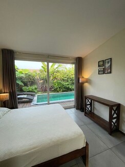 2 BHK + Servant Room Villa For Sale in Bisalpur Road