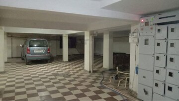 Parking in 2 BHK Apartment at RK Tower Hebbal Kempapura, Hebbal Kempapura – for Rent