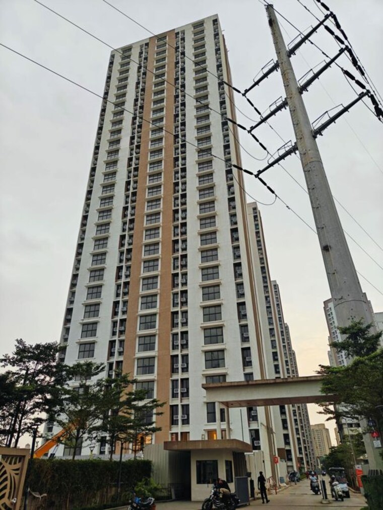 Exterior View, lodha-crown-quality-homes 1 Bedroom 450 Sq.Ft. Apartment In Majiwada Thane 10002099
