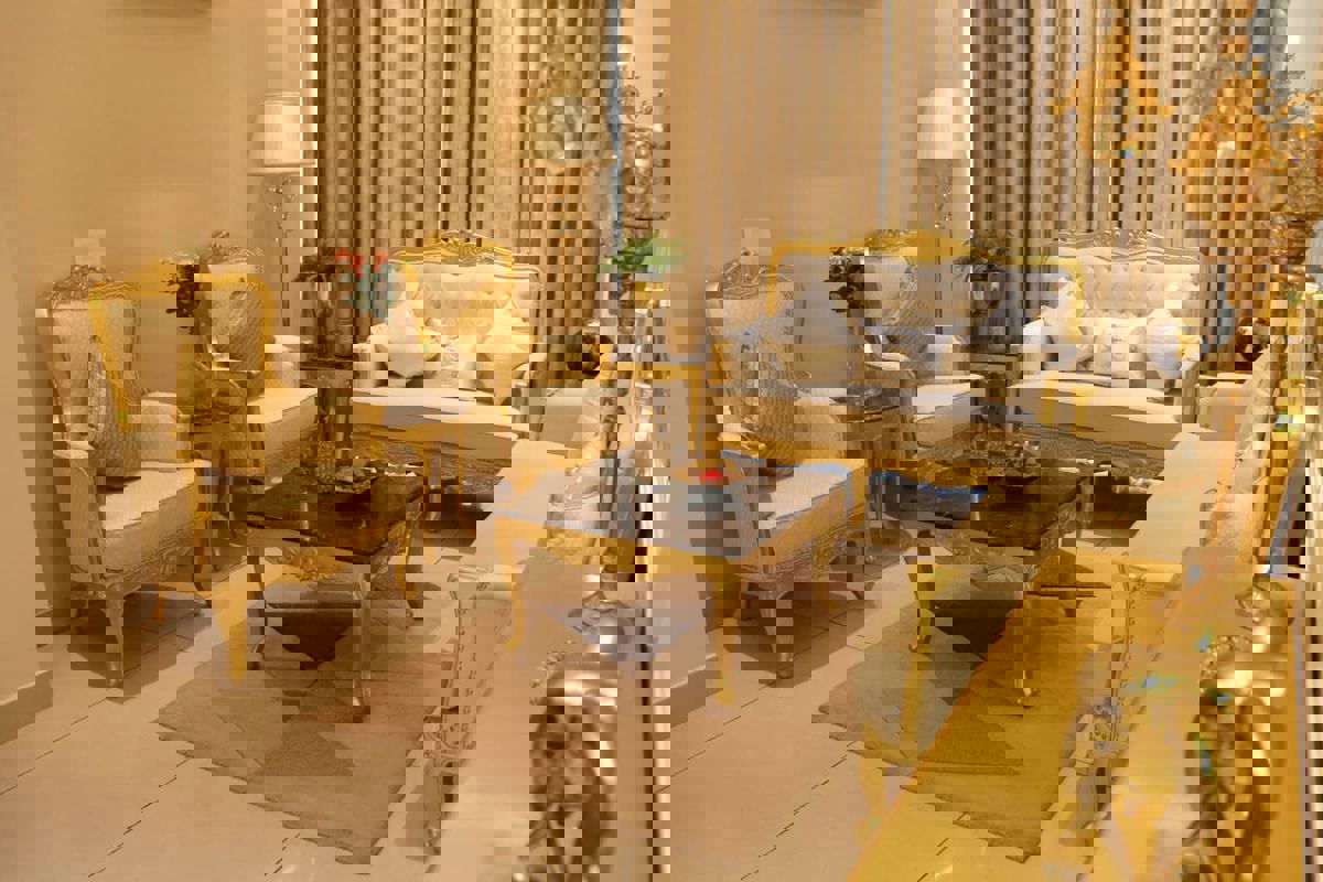 3 BHK + Extra Room 193 Sq.Yd. Apartment in Green Valley Residencia