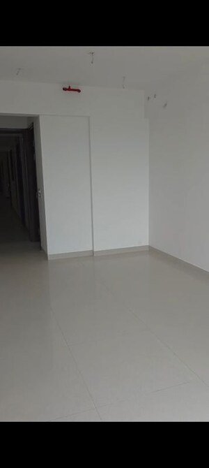 Room in 2 BHK Apartment at Sunteck City Avenue 4, Goregaon West – for Rent