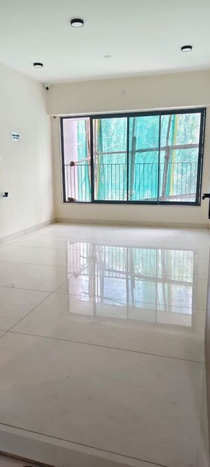 Room in 2 BHK Apartment at Malad West – for Sale