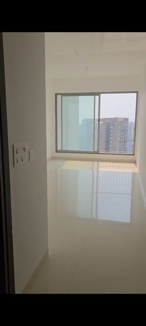 Room in 2 BHK Apartment at Sunteck City Avenue 4, Goregaon West – for Sale