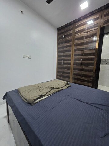 Room in 2 BHK Apartment at Majiwada – for Rent