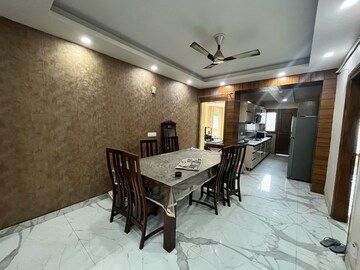 Gym in 3 BHK Builder Floor at Ansal Sushant Lok I, Sector 43 – for Rent