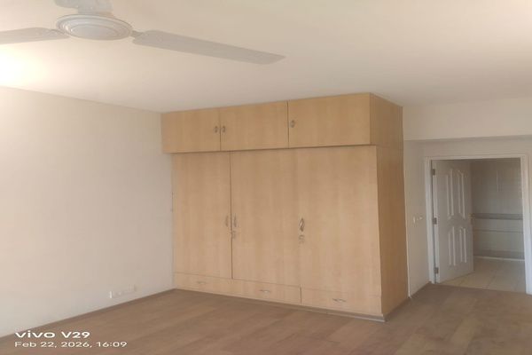 4 BHK Apartment For Rent in DLF Westend Heights