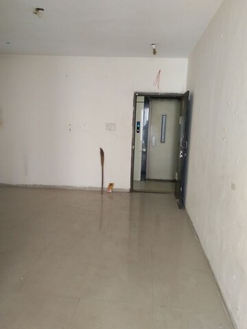 Room in 2 BHK Builder Floor at SK Residency Ambegaon, Ambegaon Budruk – for Rent