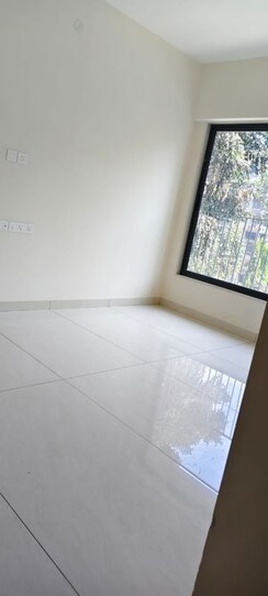2 BHK Apartment For Sale in Malad West