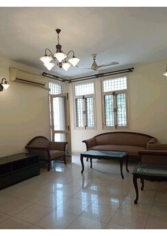 3 BHK + Pooja Room Builder Floor For Rent in Sector 46