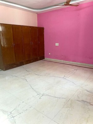 Room in 6 BHK Independent House at Dhakoli – for Sale