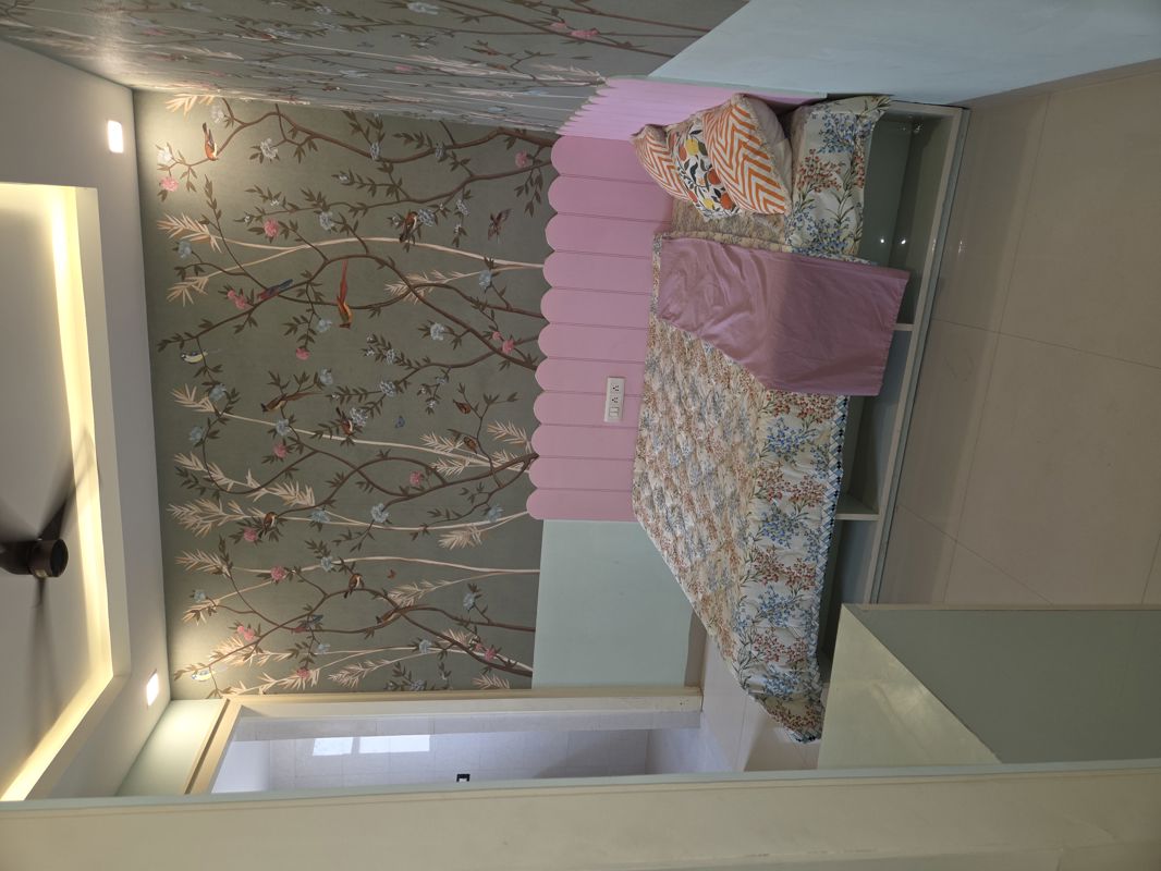 3 BHK + Servant Room 180 Sq.Yd. Builder Floor in BPTP Eden Estate