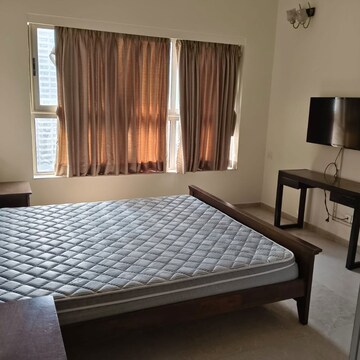 Bedroom in 4 BHK Apartment at L&T Emerald Isle, Budhia Jadhav Wadi – for Rent