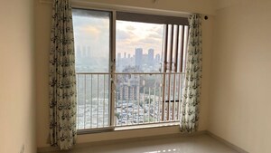 Room in 1 BHK Apartment at Godrej Nest Kandivali, Kandivali East – for Rent