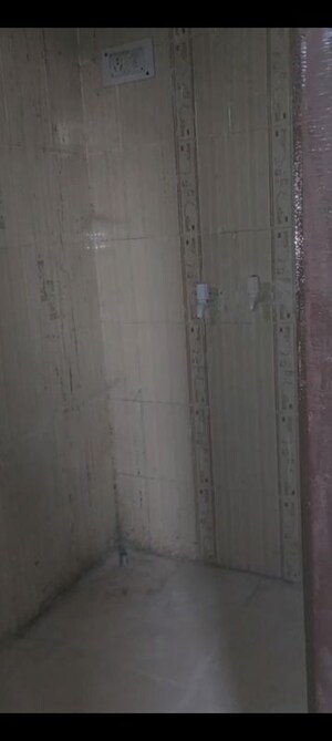 Bathroom in 1 BHK Independent House at Mu 2 Greater Noida – for Rent