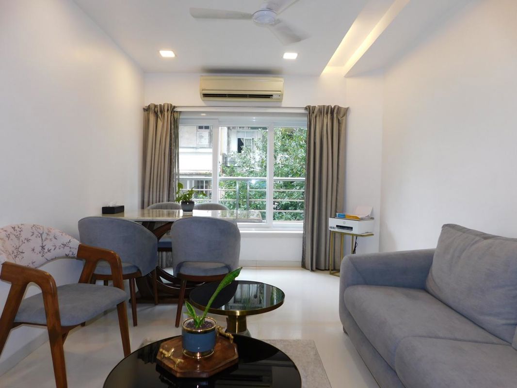 2 BHK + Pooja Room,Servant Room Apartment For Sale in Veena Tower