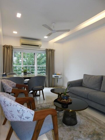 Team Area in 2 BHK Apartment at Veena Tower, Colaba – for Sale