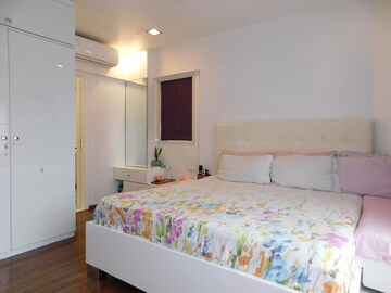 Bedroom in 2 BHK Apartment at Veena Tower, Colaba – for Sale