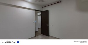 Room in 2 BHK Apartment at One Indiabulls Thane, Pokhran Road No Two – for Rent