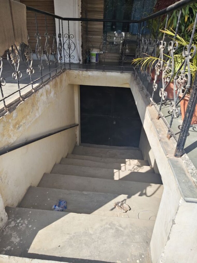 undefined, dhakoli Commercial Showroom 1200 Sq.Ft. In Dhakoli Mohali 9963931