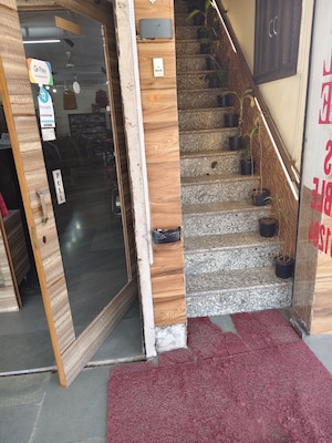  Showroom For Sale in Dhakoli