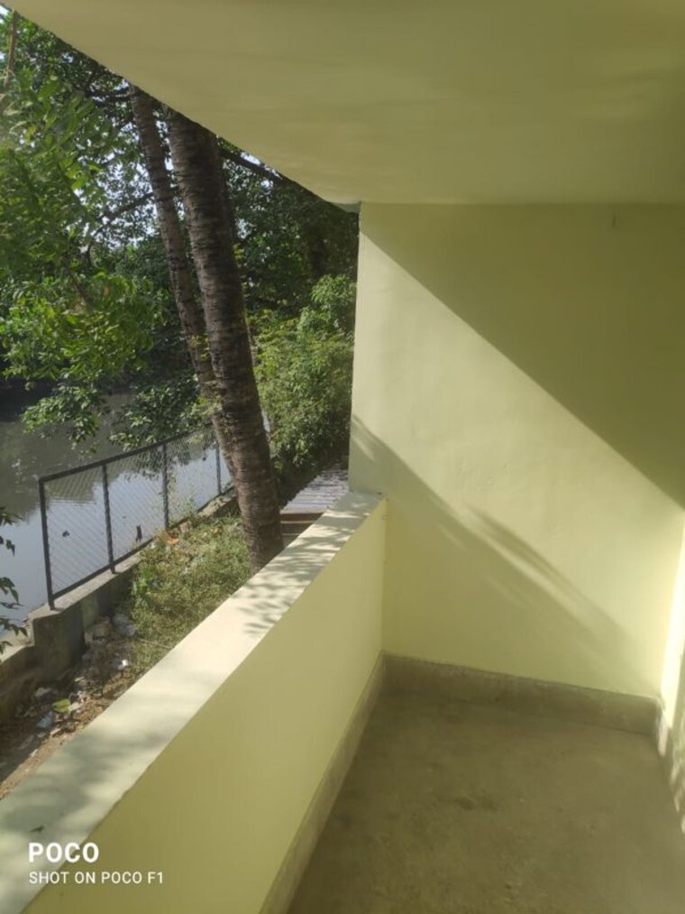 Balcony, dum dum park 3 Bedroom 1350 Sq.Ft. Apartment In Dum Dum Park Kolkata 10018000