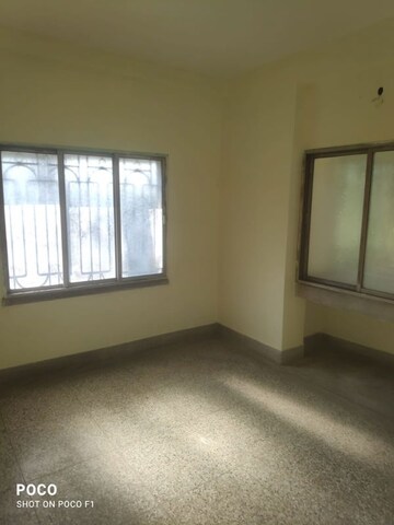 Room in 3 BHK Apartment at Dum Dum Park – for Sale
