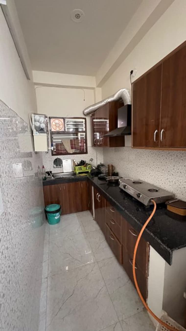 Kitchen, sector 40 2 Bedroom 1200 Sq.Ft. Builder Floor In Sector 40 Gurgaon 10018625