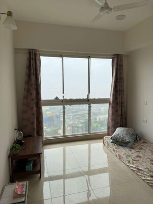 Study Room in 2 BHK Apartment at LnT Crescent Bay T3, Parel – for Rent