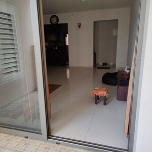 Room in 3 BHK Apartment at Prestige Royale Gardens, Avalahalli – for Sale