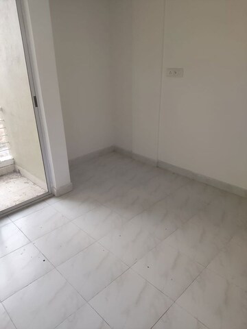 Room in 3 BHK Apartment at Yelahanka – for Sale