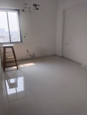 Room in 2 BHK Apartment at Vejalpur – for Rent
