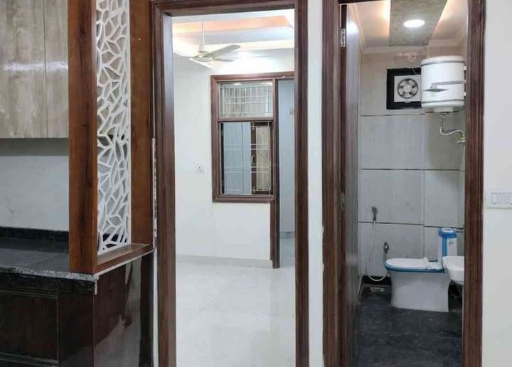 3 BHK + Extra Room Apartment For Sale in Amrapali Terrace Homes