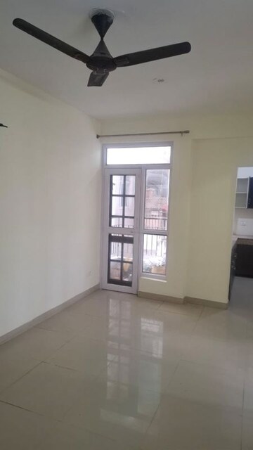 Room in 2 BHK Apartment at NK Sharma Savitry Greens 2, Ghazipur – for Rent
