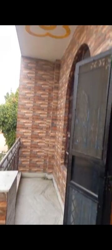 Bathroom in 1 BHK Independent House at Alpha Ii Greater Noida – for Rent