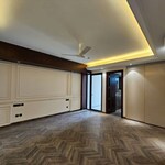 3 BHK + Pooja Room,Servant Room,Study Room,Extra Room 200 Sq.Yd. Builder Floor in New Rajinder Nagar