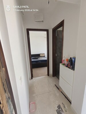 Room in 1 BHK Apartment at Amanora Adreno Towers, Hadapsar – for Sale