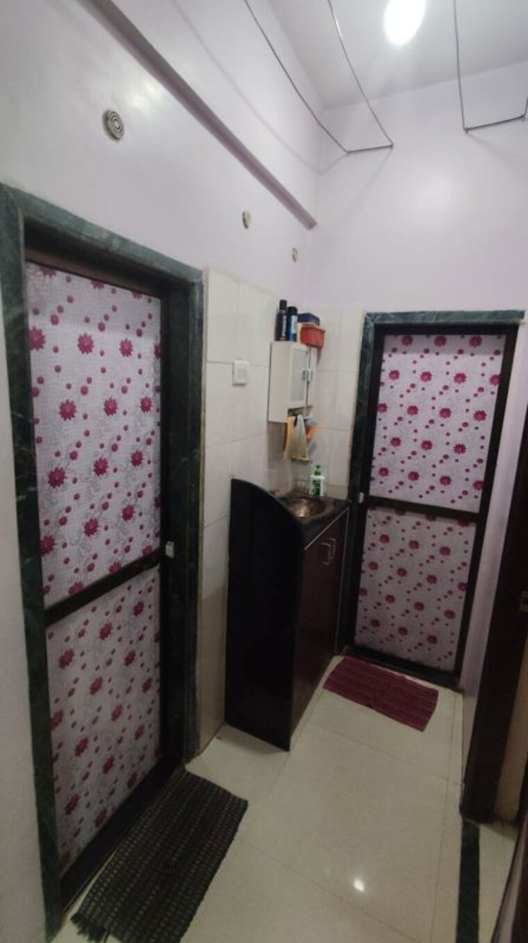 Living Room, rishab-darshan-chs 1 Bedroom 450 Sq.Ft. Apartment In Kopar Khairane Navi Mumbai 10018775