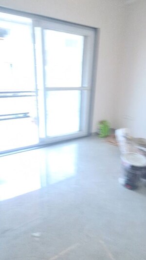 Room in 3 BHK Builder Floor at BPTP Parkland Pride, Sector 77 – for Rent