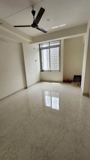Room in 2 BHK Apartment at Hiranandani Highland, Powai – for Rent