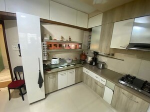 Kitchen in 6 BHK Apartment at Mystique Rose Apartment, Santacruz West – for Rent