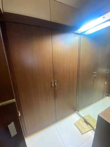 Furnished Amenities in 6 BHK Apartment at Mystique Rose Apartment, Santacruz West – for Rent