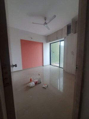 Room in 1 BHK Apartment at Anshul Shree Hans Garden, Dhanori – for Rent
