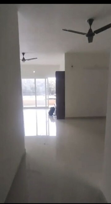 2 BHK Apartment For Rent in Pardos Okas Residency, Sushant Golf City