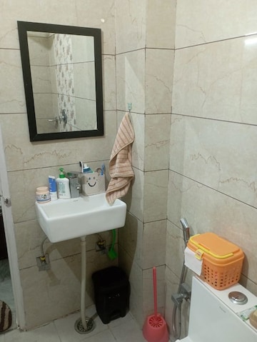 Bathroom in 4 BHK Builder Floor at Sector 23 Dwarka – for Rent