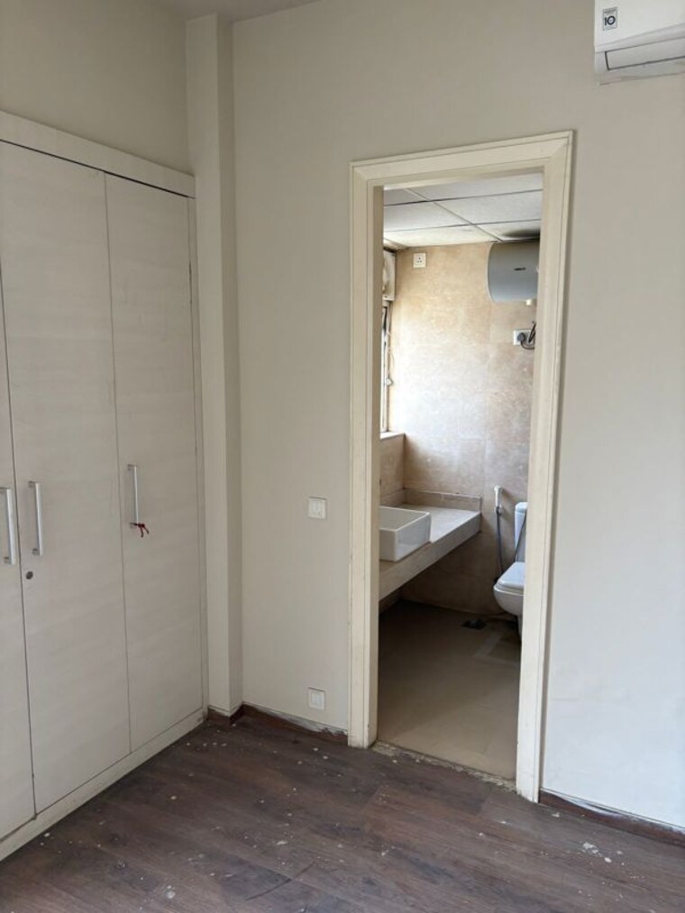 undefined, dlf-garden-city-independent-floors 4 Bedroom 350 Sq.Yd. Builder Floor In Sector 92 Gurgaon 10019177